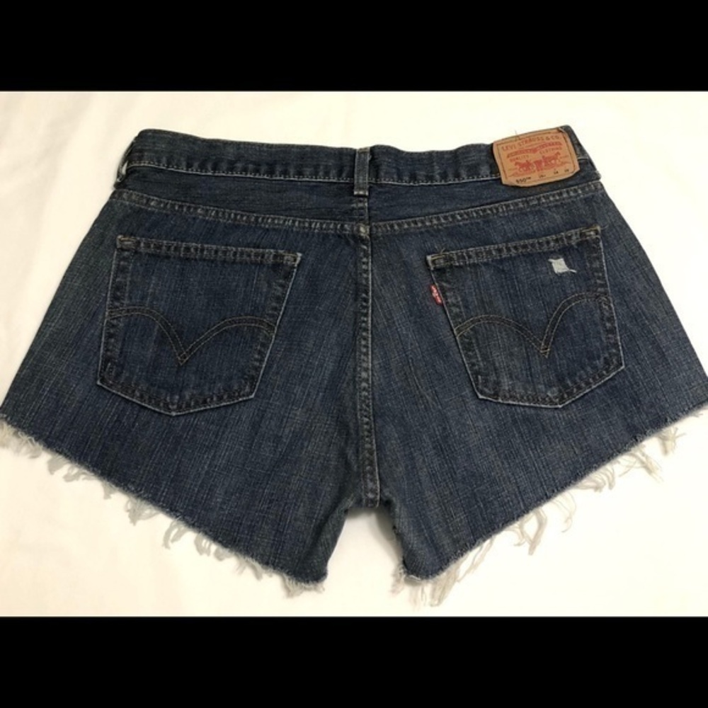 Levi’s 550 High Waist Cut Off Denim Shorts